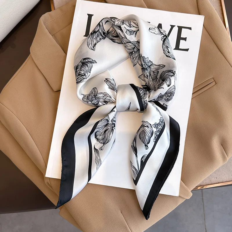 Luxury Bags China - 70*70cm lüks çiçek baskı ipek kare