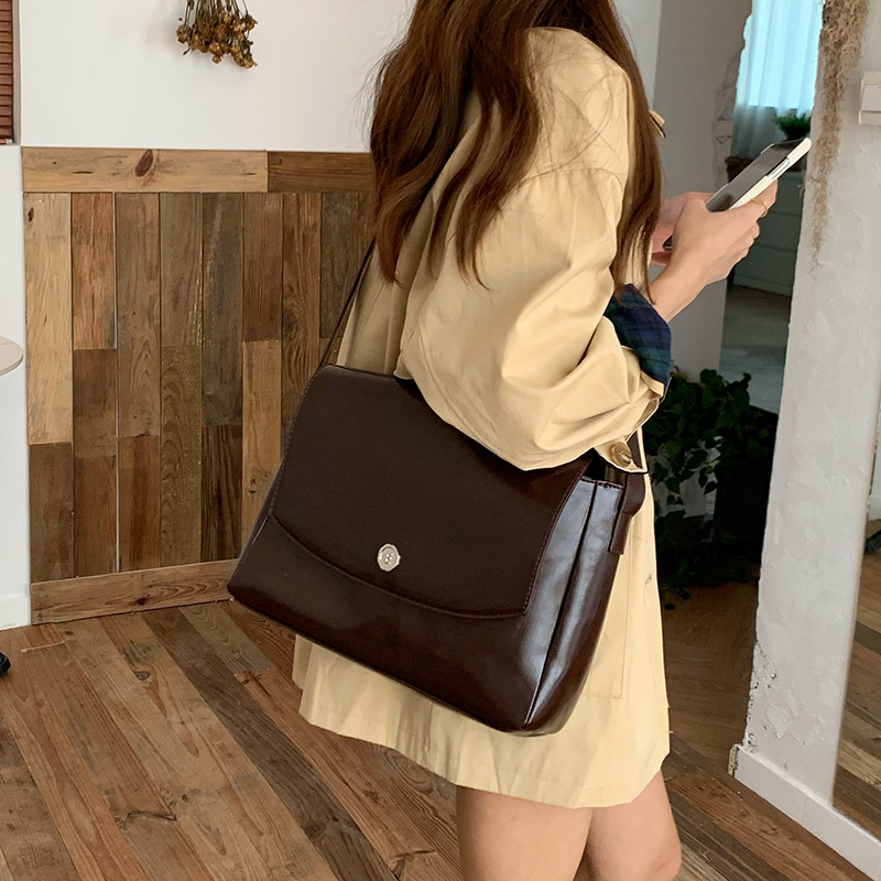 Luxury Bags Tote - CGCBAG Vintage Lage kapasitesi askılı çanta