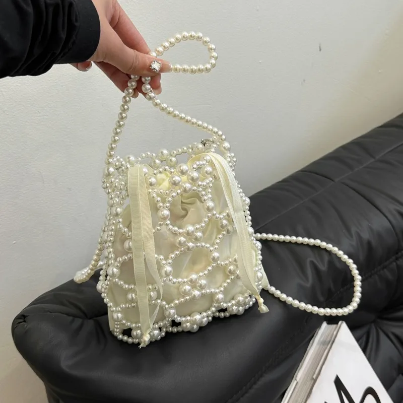 Boncuk Beyaz Kova Omuz ve Cros - Luxury Bags On Sales incelemesi ve fiyatı