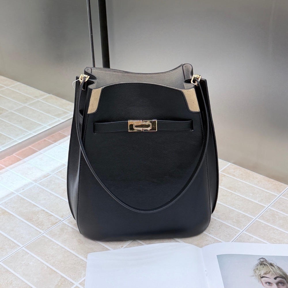 Yeni Kova Çanta Old Money Wind - Luxury Bags Tote incelemesi ve fiyatı
